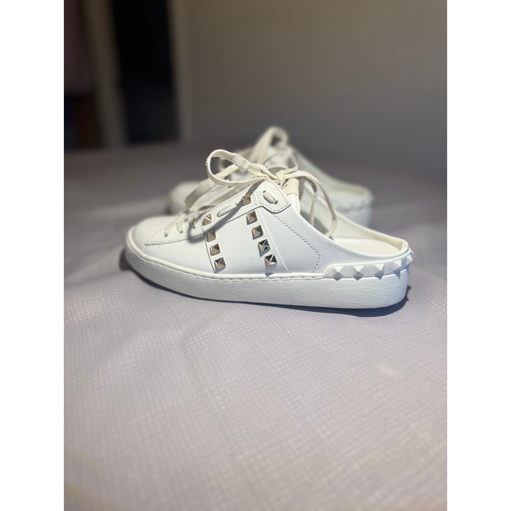 Valentino Garavani Untitled Rockstud Slide Sneakers White w/Gold Studs Sz 7-7.5 - Picture 4 of 14